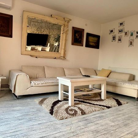 Apartmán Mala Oaza Čačak Exteriér fotografie
