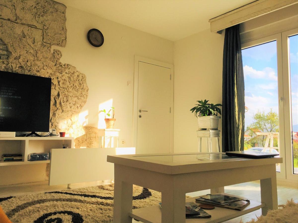 Apartmán Mala Oaza Čačak Exteriér fotografie
