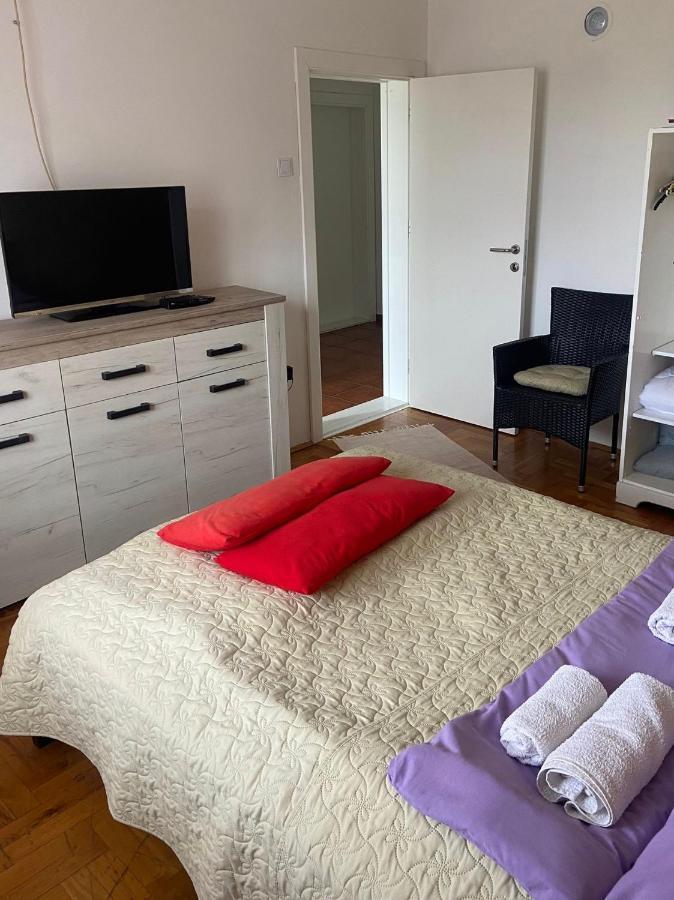 Apartmán Mala Oaza Čačak Exteriér fotografie