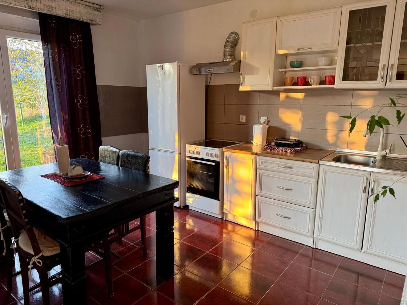 Apartmán Mala Oaza Čačak Exteriér fotografie